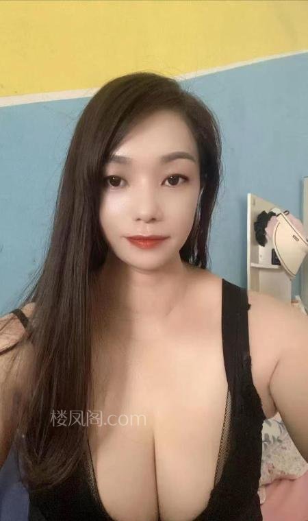 广东深圳坪山肥臀大胸少妇 