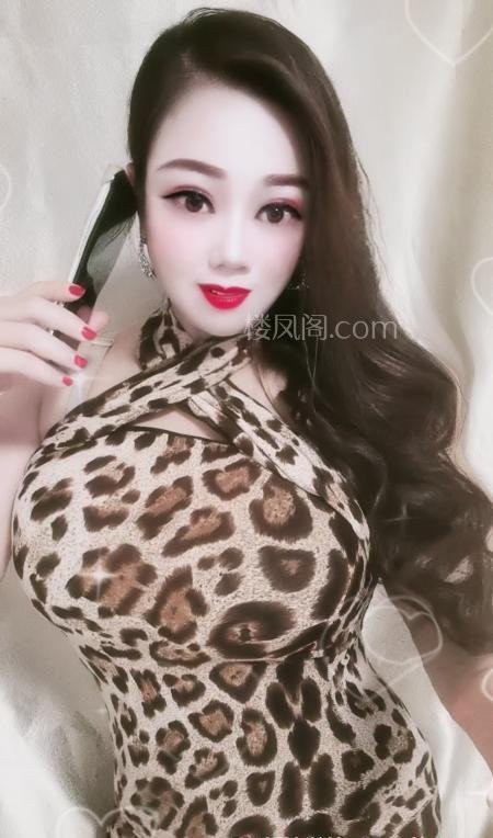 浙江杭州巨乳熟女可三通 